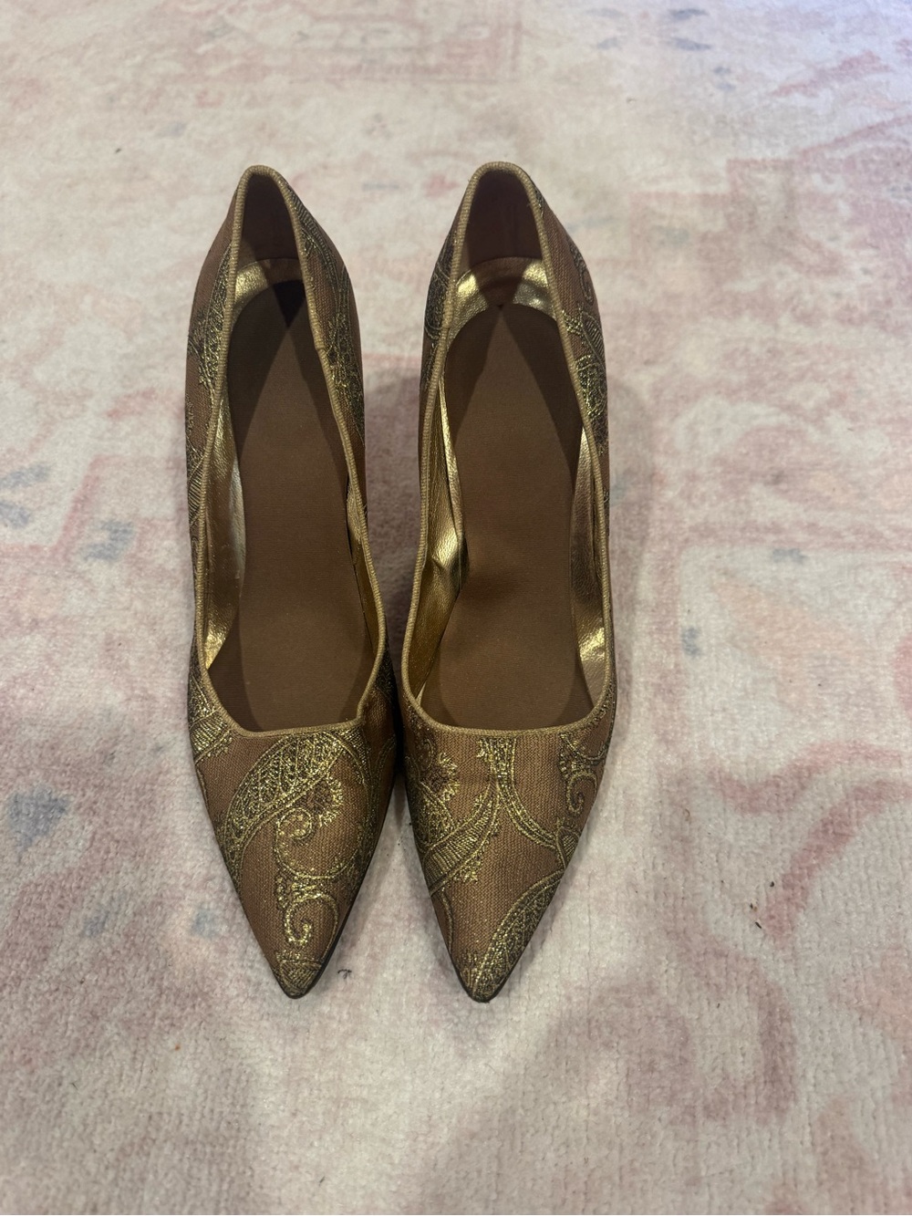 Dolce & Gabbana Gold Embroidered Pointed Pumps